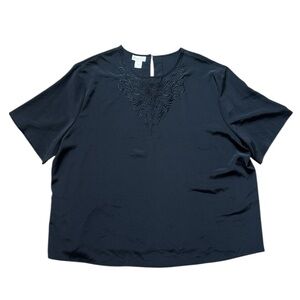 Maggie Barnes Black Embroidered Detail Blouse size 26w